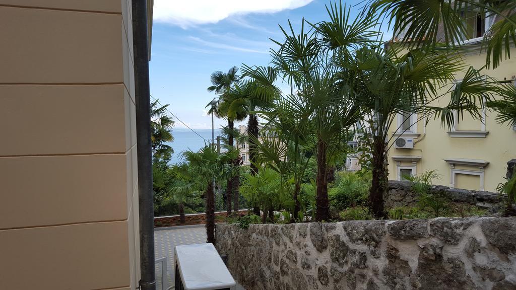 Apartments Villa Atta Opatija Bagian luar foto