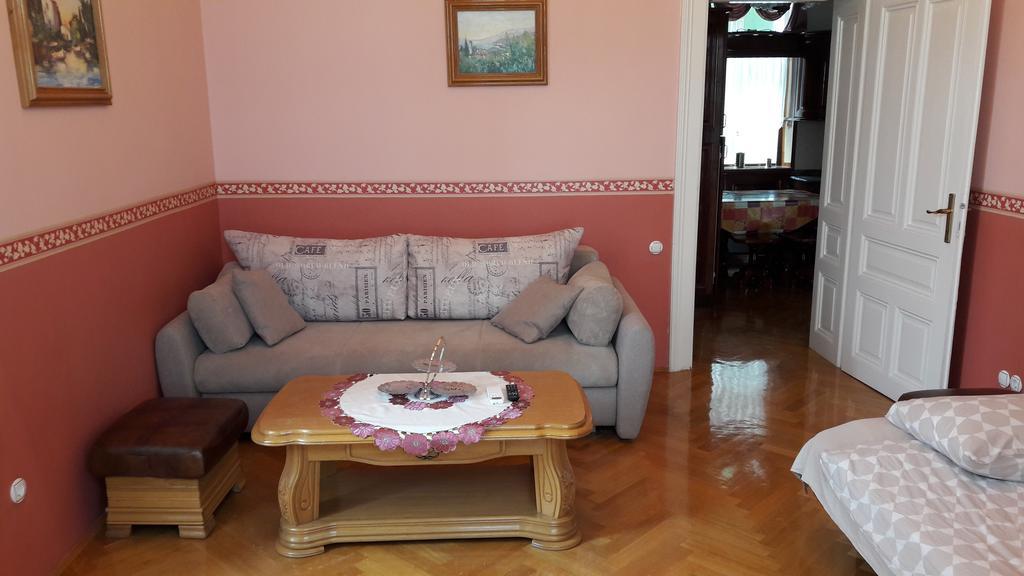 Apartments Villa Atta Opatija Bagian luar foto