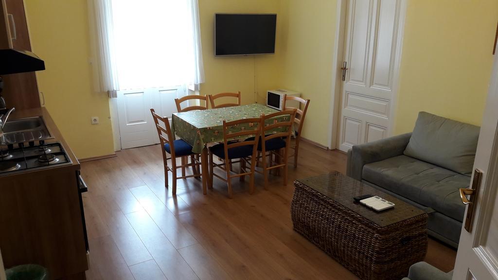Apartments Villa Atta Opatija Bagian luar foto