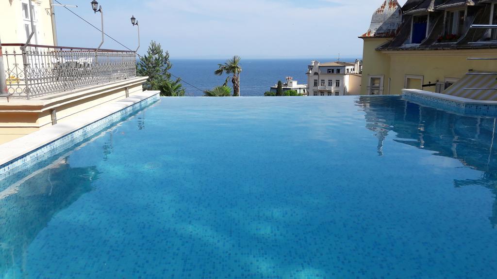 Apartments Villa Atta Opatija Bagian luar foto