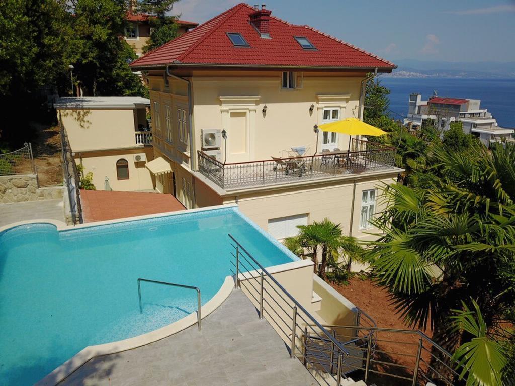 Apartments Villa Atta Opatija Bagian luar foto