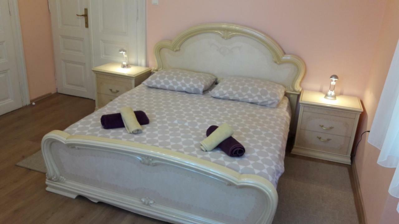 Apartments Villa Atta Opatija Bagian luar foto